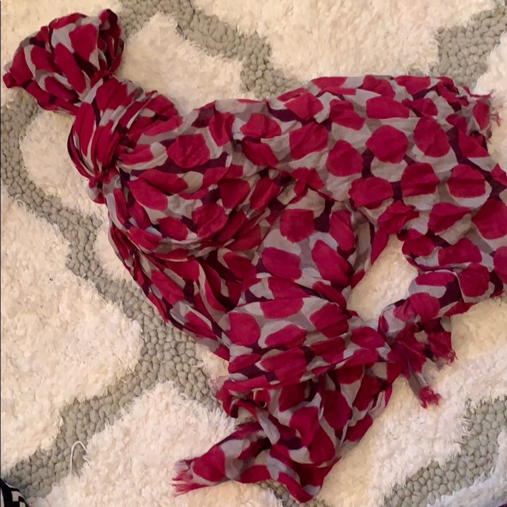 Loft Pink purple silver spotted scarf